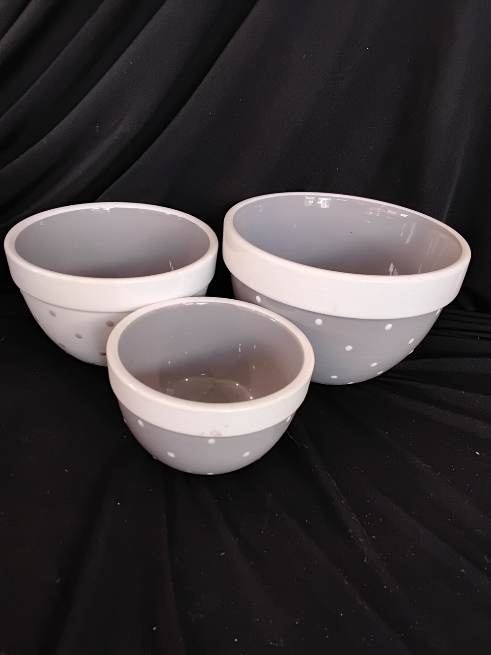 Gray and White Polka Dot Ceramic Mixing Bowl Set - Home Dining Serveware